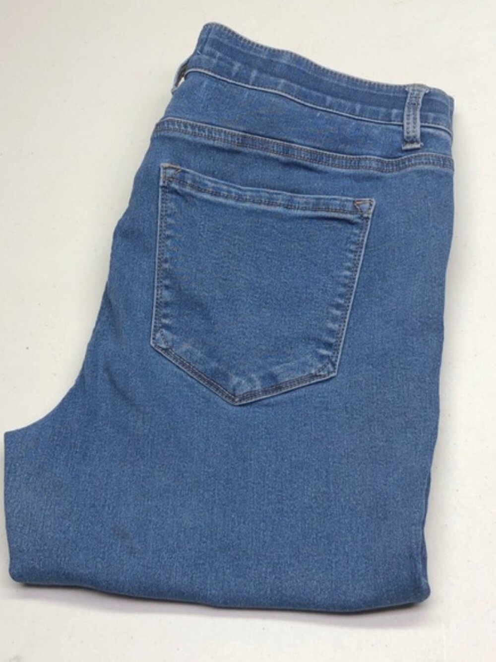 ANGELS HIGH-RISE BERMUDA JEANS 14/32x18 ⭐️